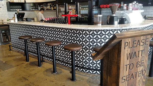 Digital Wallpaper Transforms Restaurant Quickly & Cost Effectively
